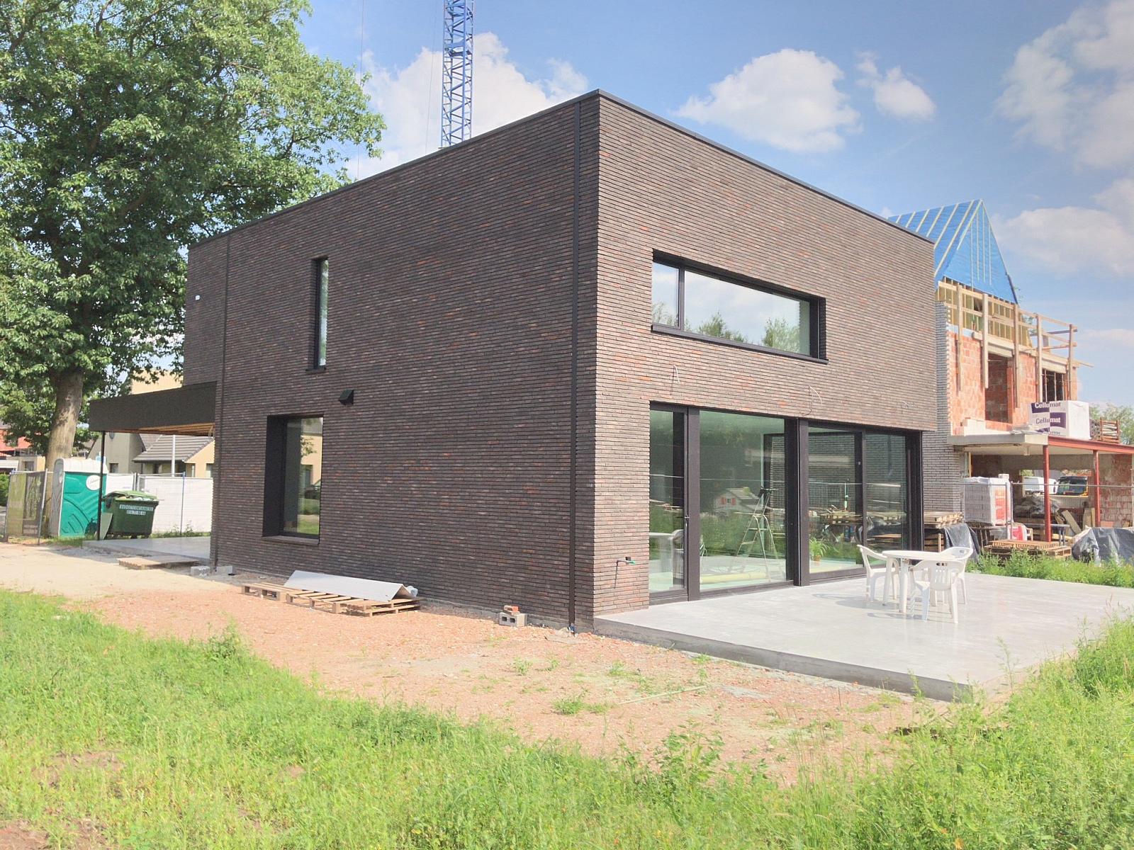 28191-2018-06-18-achtergevel