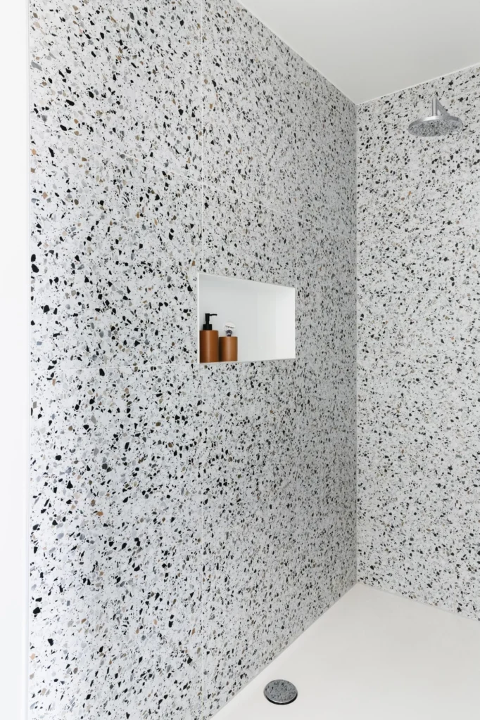 Badkamer bad &mdash; woning Van der Geest, Mechelen