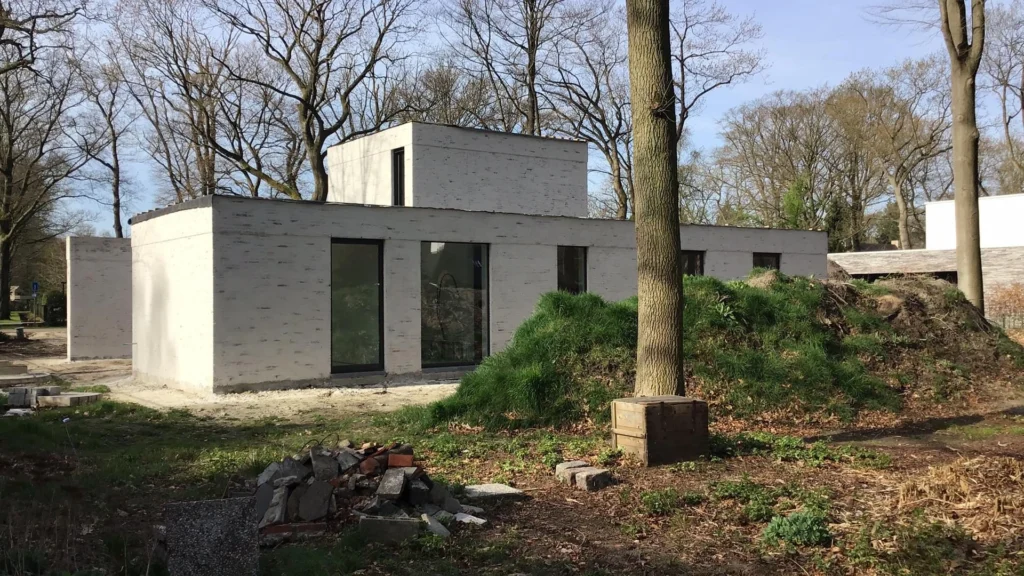 Exterieur terras &mdash; woning Peeters-Vanloy, Oud-Turnhout