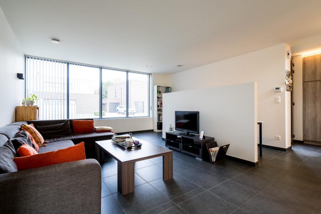 Exterieur zijgevel &mdash; woning Oeyen, Meerhout