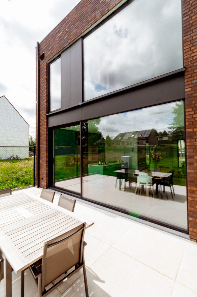 Gevelbekleding detail &mdash; woning Verschelen, Lier