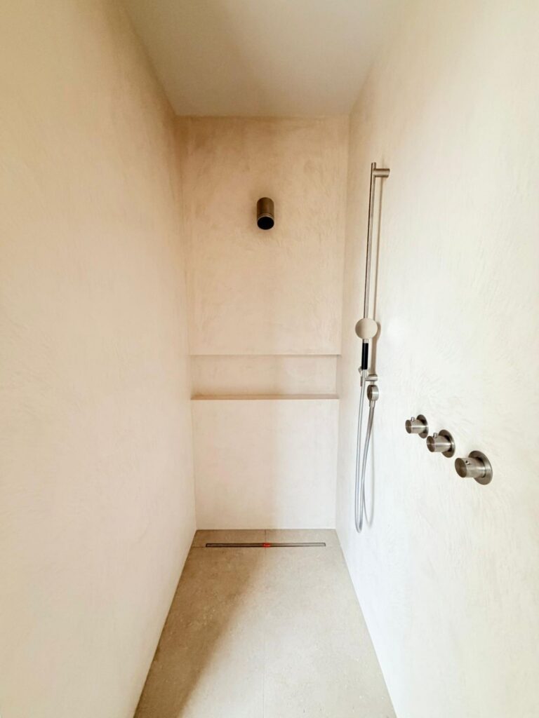 Doucheruimte met kraan detail &mdash; woning Boons, Wuustwezel